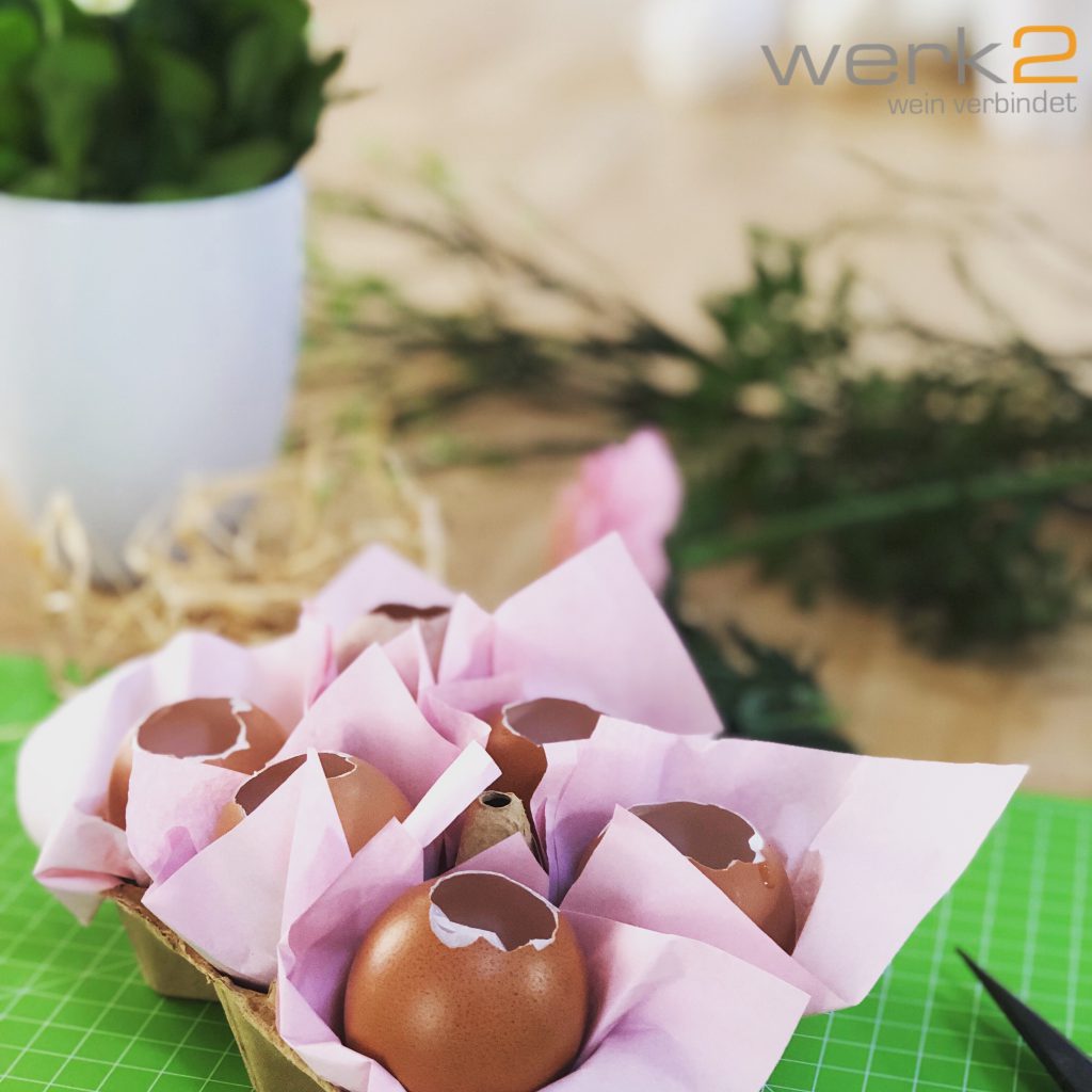 Tischdekoration aus Eierschalen für Ostern